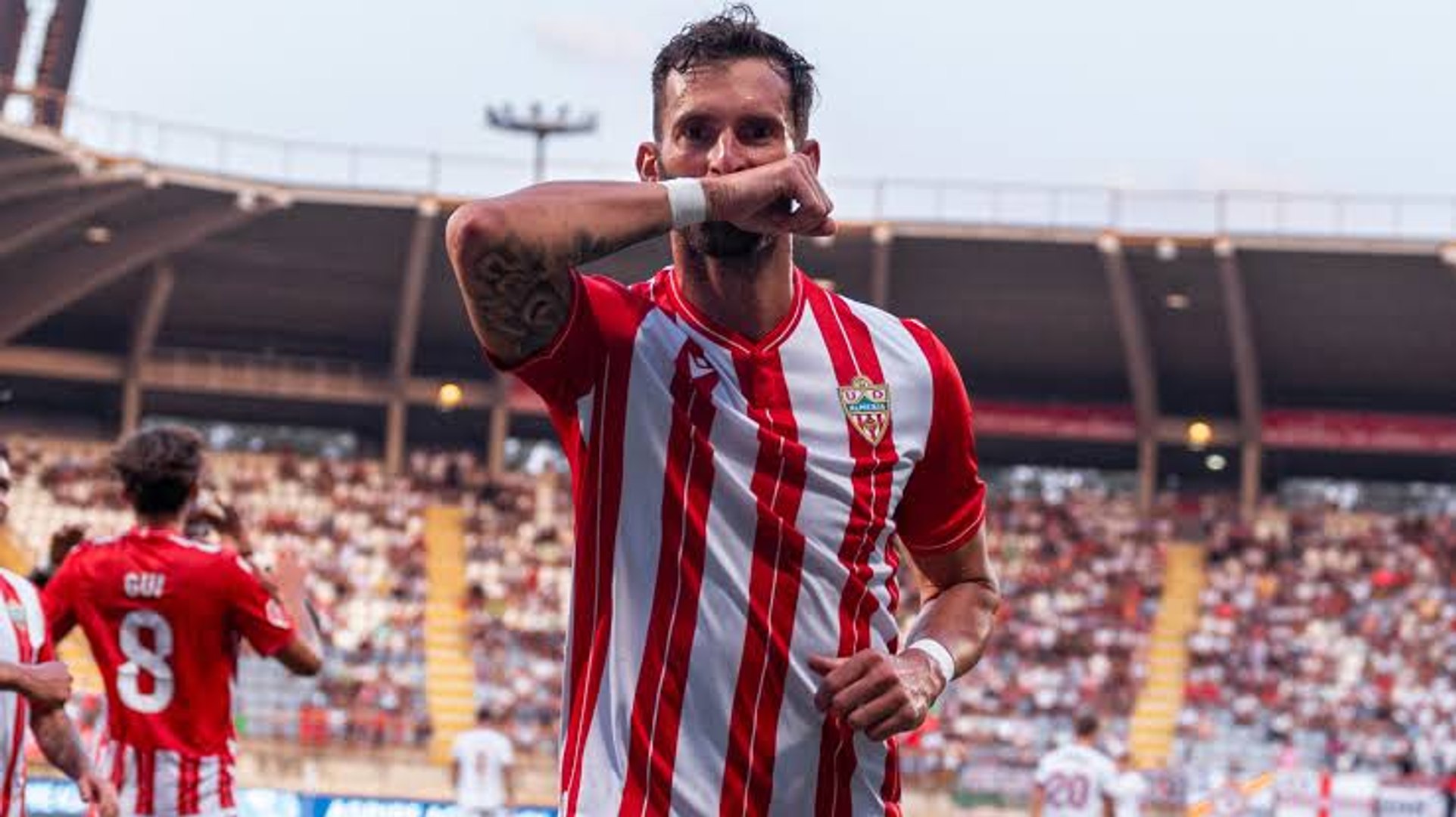 Leo Baptistao celebra un gol de su equipo