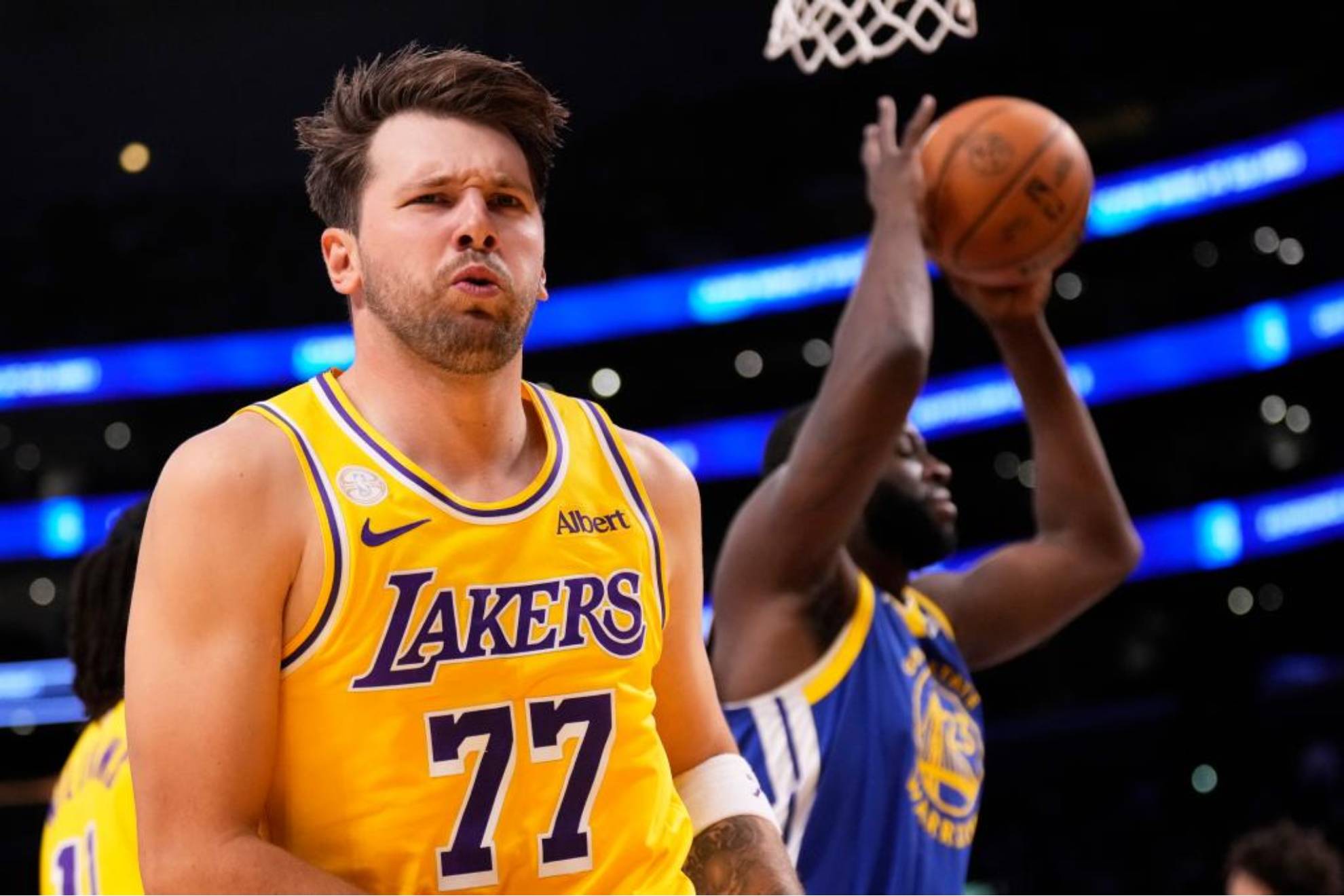 Luka Doncic resopla durante el partido ante los Warriors. LAPRESSE