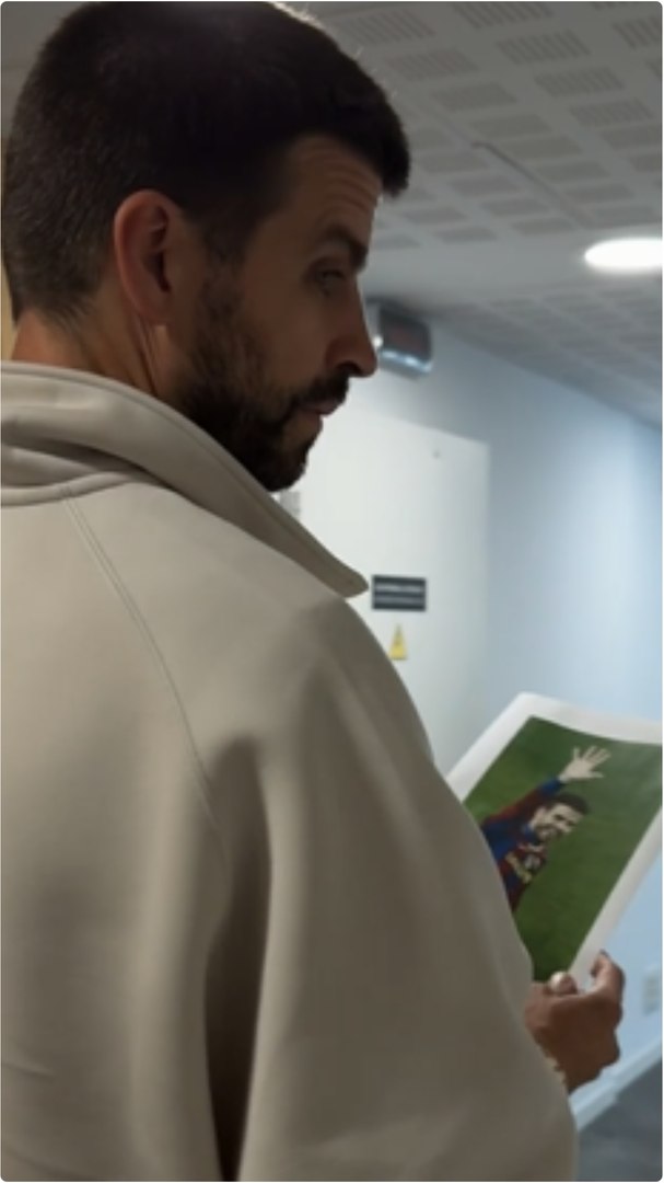 El presidente de la Kings League encendió la previa de el partido entre Barcelona - Real Madrid con una foto de si mismo con la referencia de una manita en el partido.
