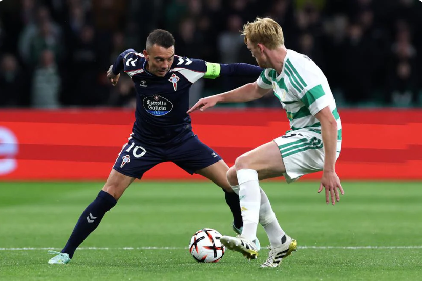 Aspas, durante el partido en Celtic Park