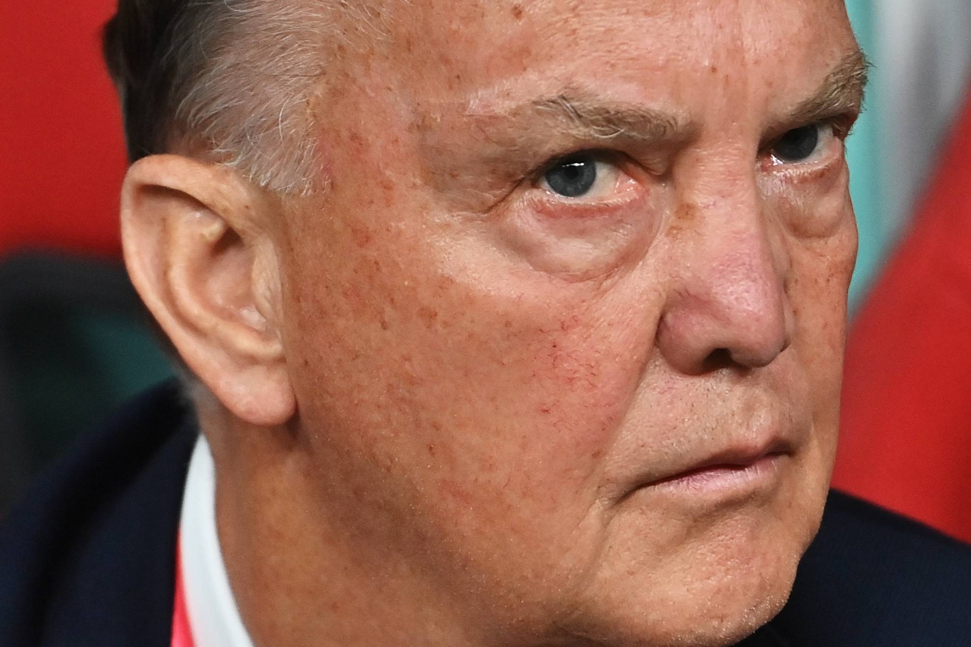 Van Gaal: "Cualquiera puede jugar la Champions League. La UEFA sólo piensa en el dinero, es un mundo corrupto" EFE