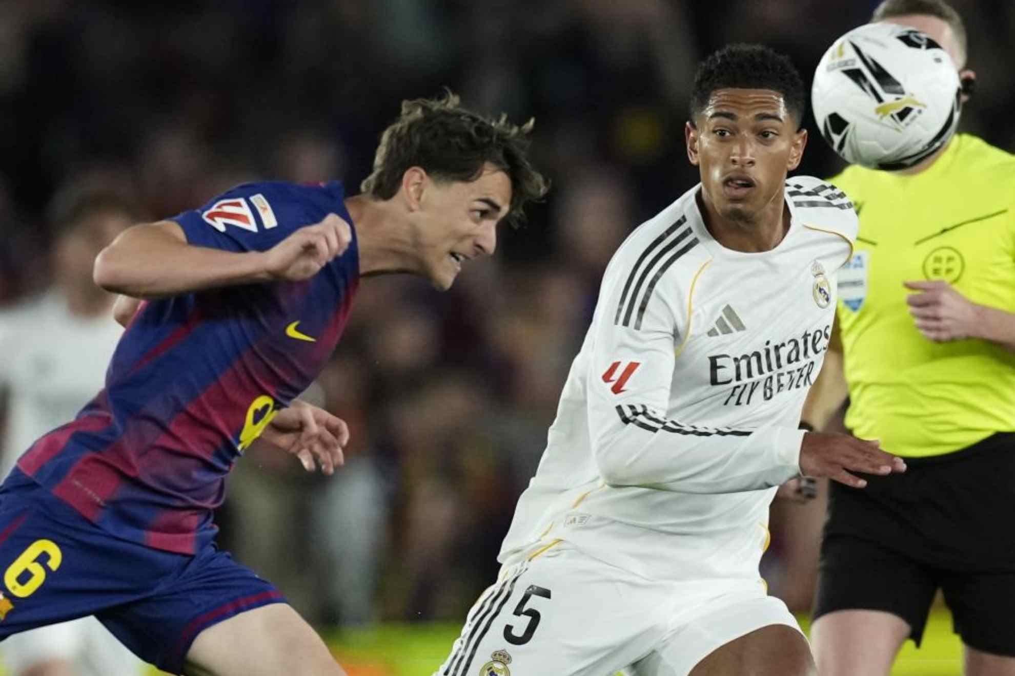 Gavi y Bellingham, en el último Clásico disputado en el Camp Nou.