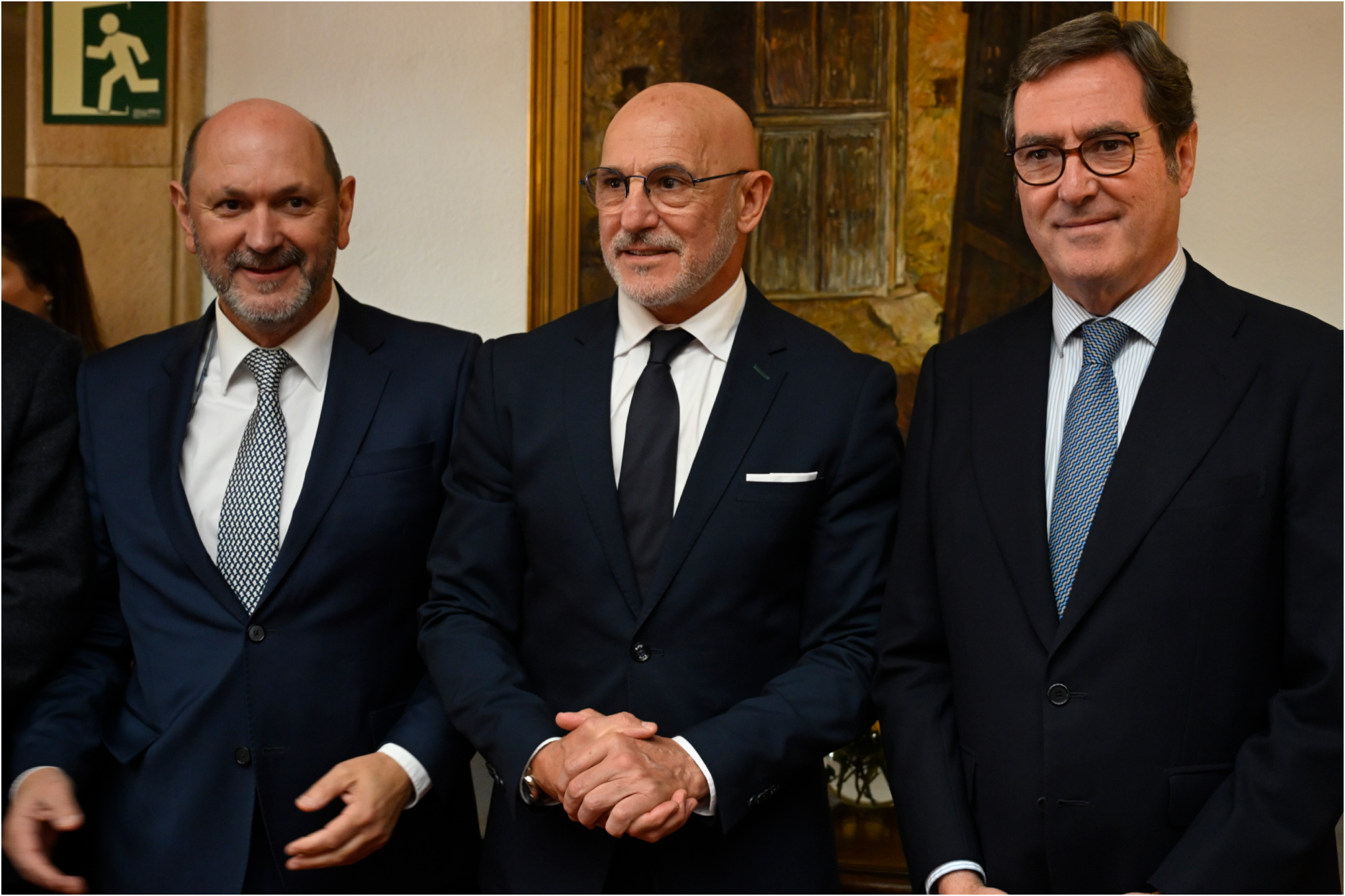 Luis de la Fuente, el presidente de la Federación, Rafael Louzan, y el presidente de la CEOE, Antonio Garamendi.