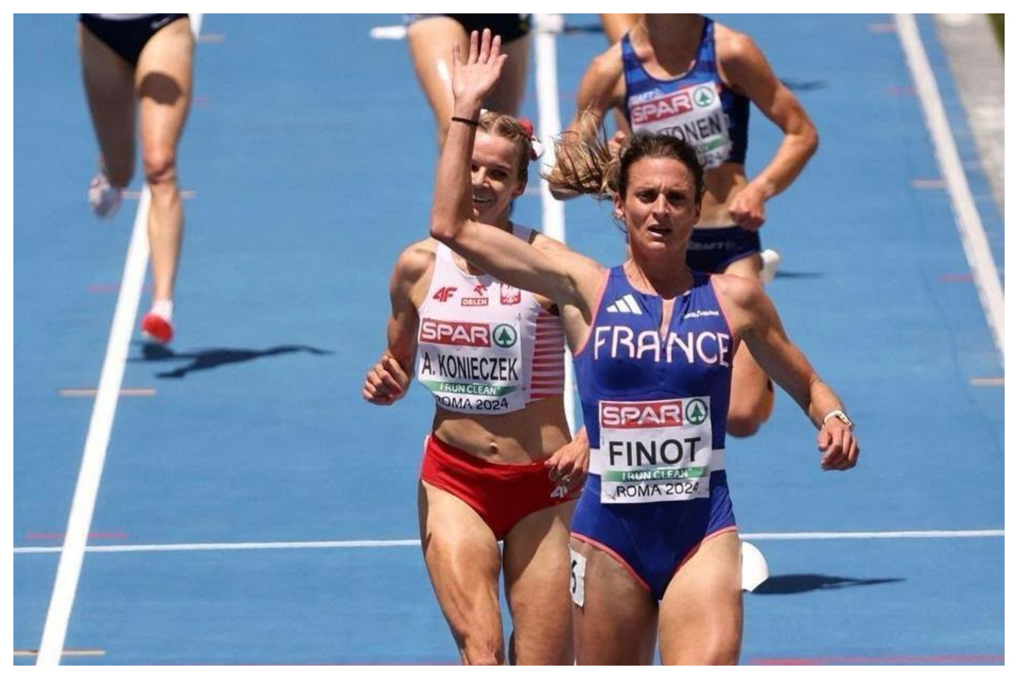 La atleta Alice Finot ganando en el europeo de 2024