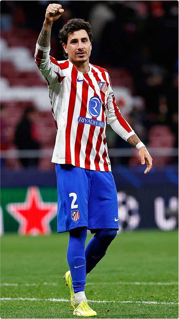 Increíble ovación del Metropolitano a Giménez en su vuelta a su 'casa'