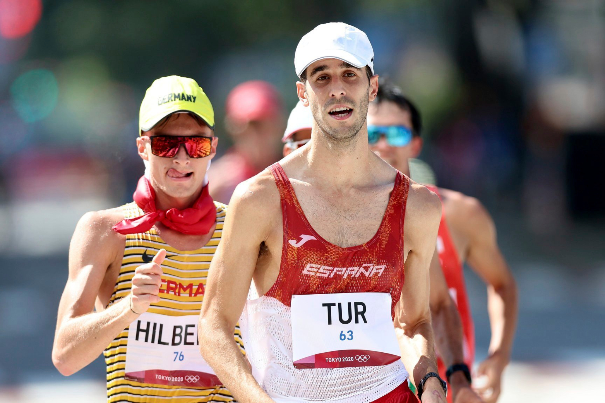 Marc Tur en los 50 km marcha de los Juegos de Tokio 2020.