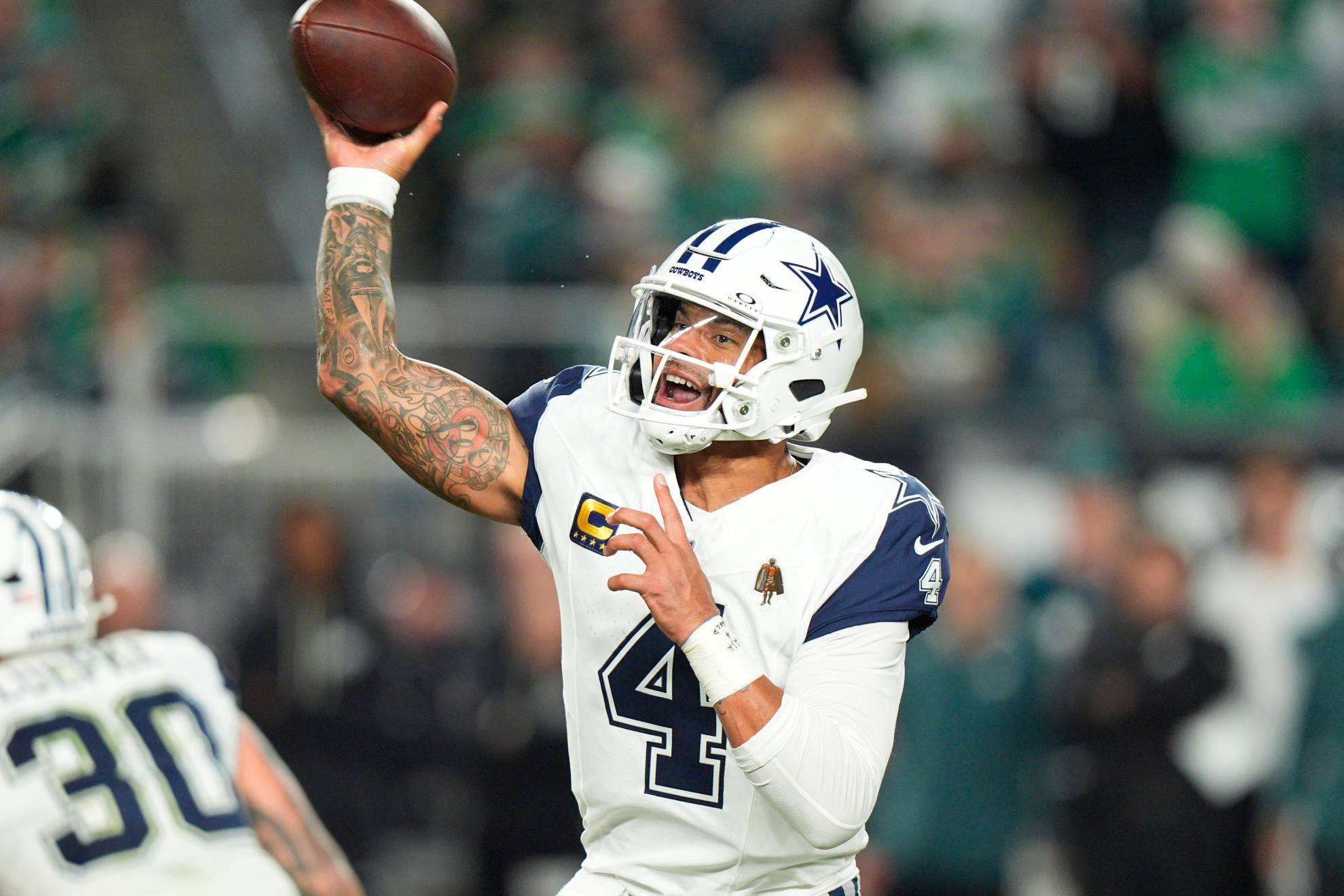 Prescott y Javonte Williams impulsan a Dallas ante unos Eagles sin Hurts AP Photo/Chris Szagola