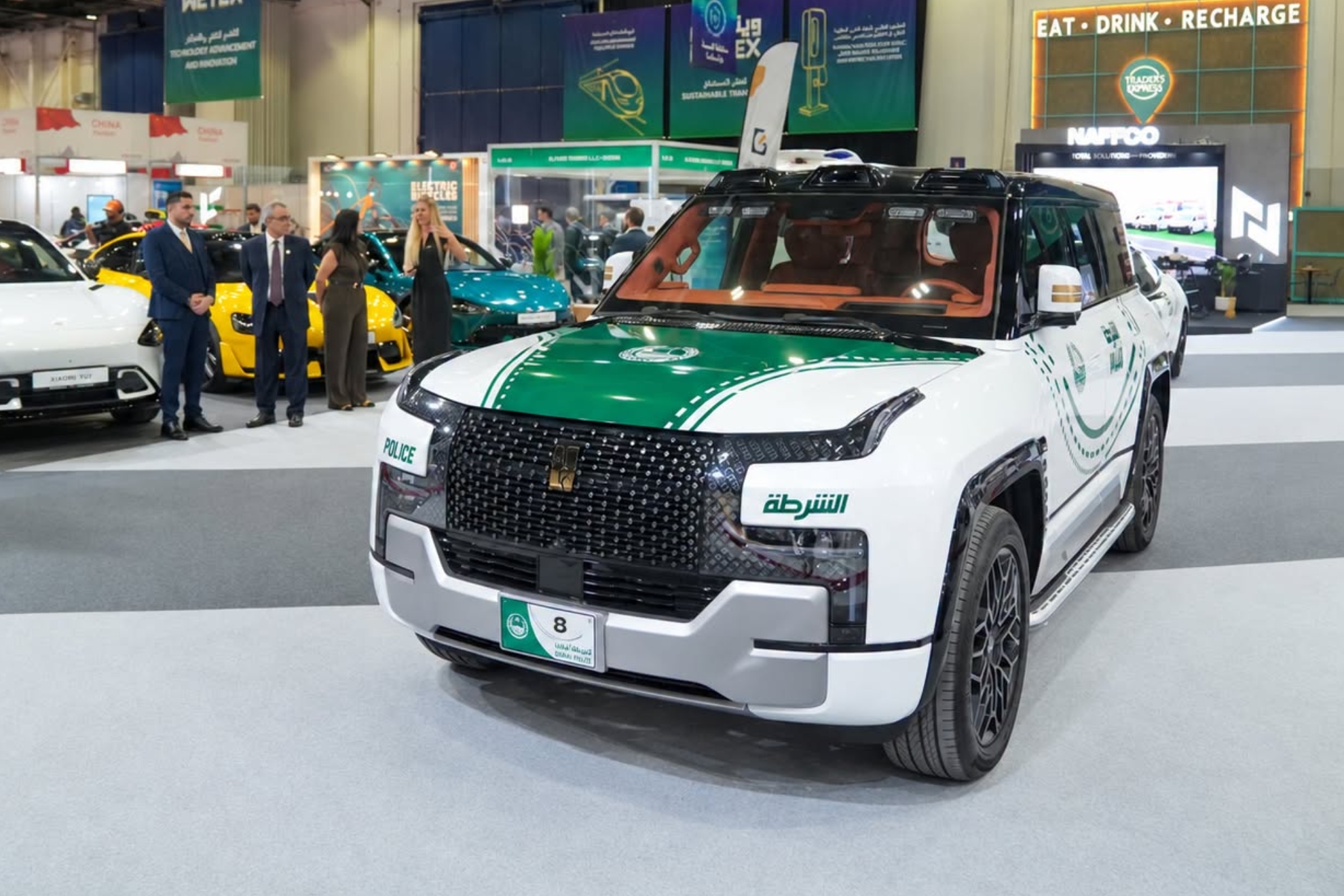 El YangWang U8 es el nuevo fichaje de la Policía de Dubái Dubai Police