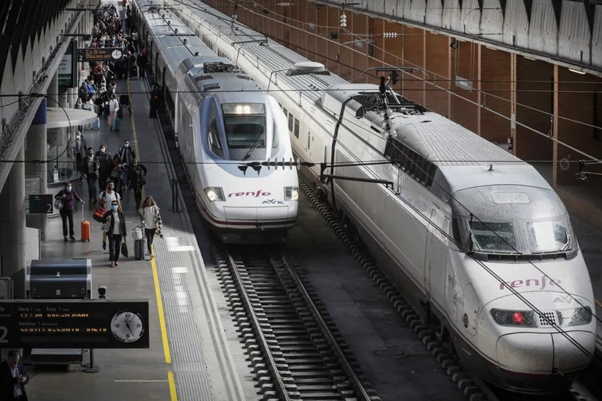 Trenes Ave EFE