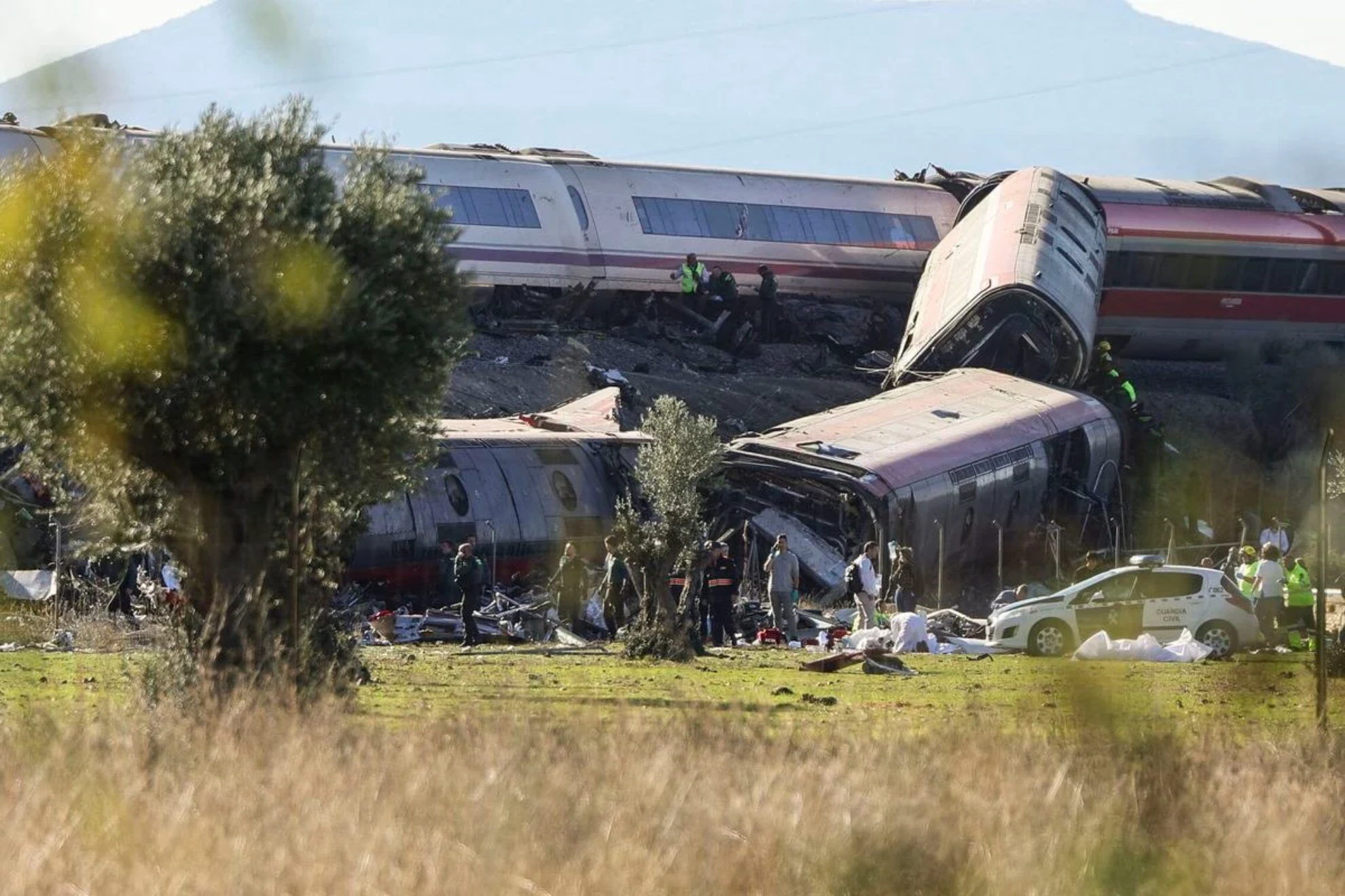 Lugar del accidente ferroviario tras la colisión entre dos trenes de alta velocidad en Urda (Toledo) Ismael Herrero
