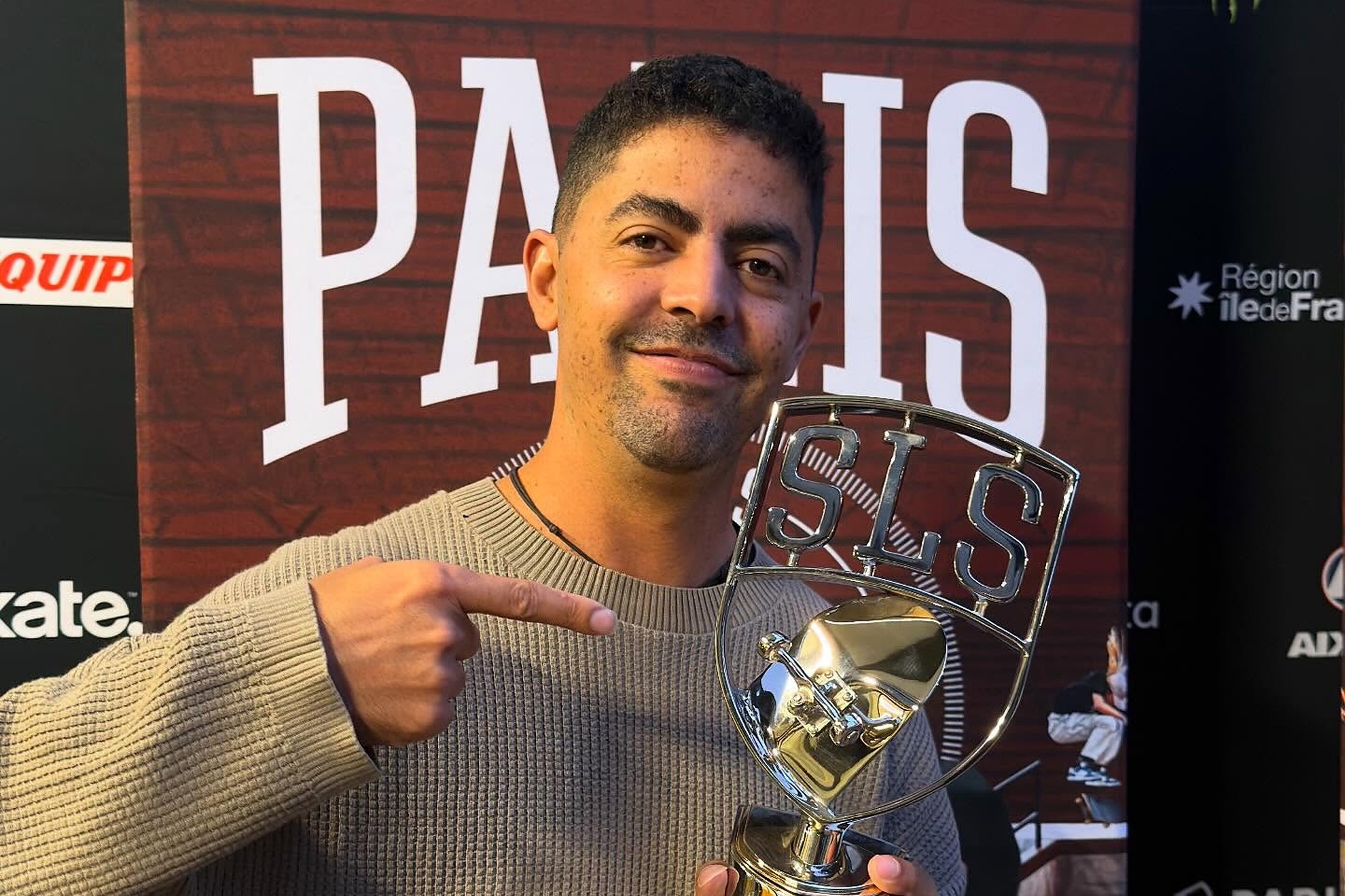 Gochi Estrella, filmmaker especializado en skateboarding y grabación con drones FPV. Gochi Estrella